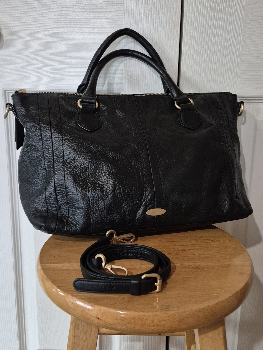 Tahari Vintage Black Leather Tote Bag With Detachable Shoulder Strap